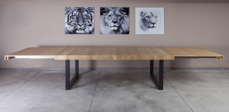 שולחן Iron Based