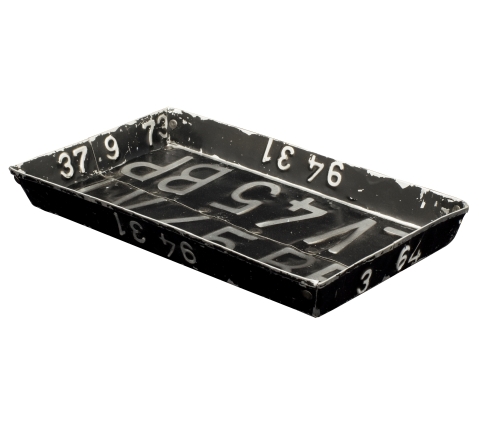 מגש לוחית רישוי