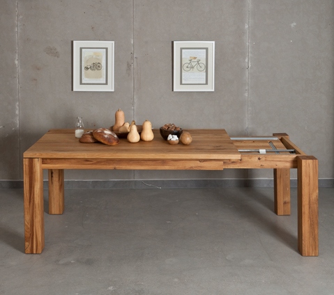 שולחן אוכל Superior מעץ אלון