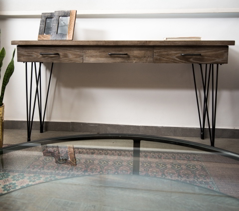 קונסולה מעץ מלא