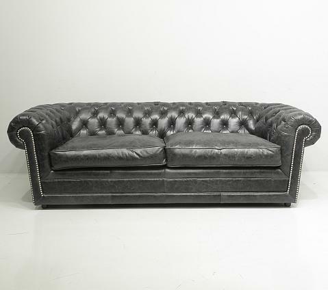 ספה Chesterfield קלאסית