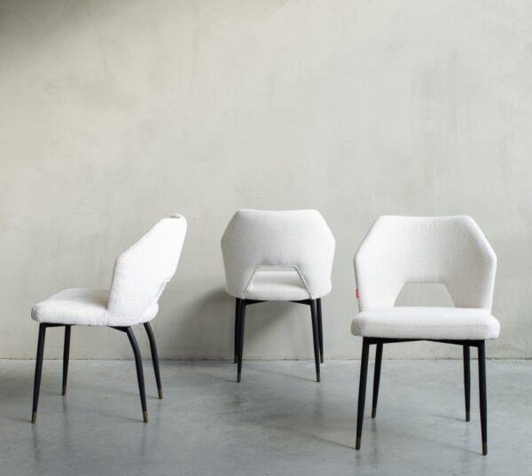 כיסא אוכל מרופד