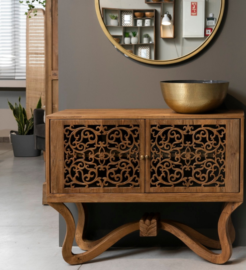 שידת עץ לכניסה