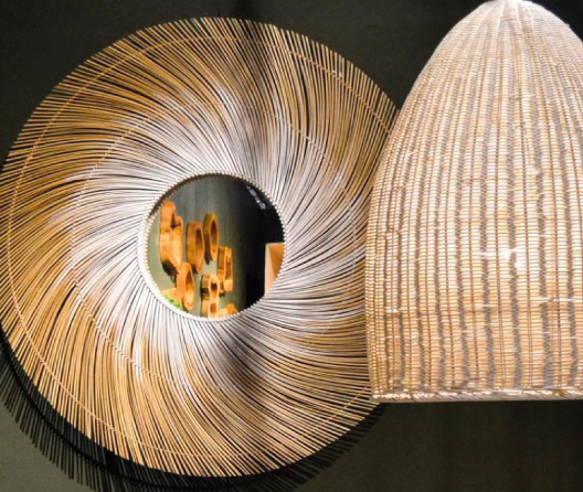 מראה מעוצבת